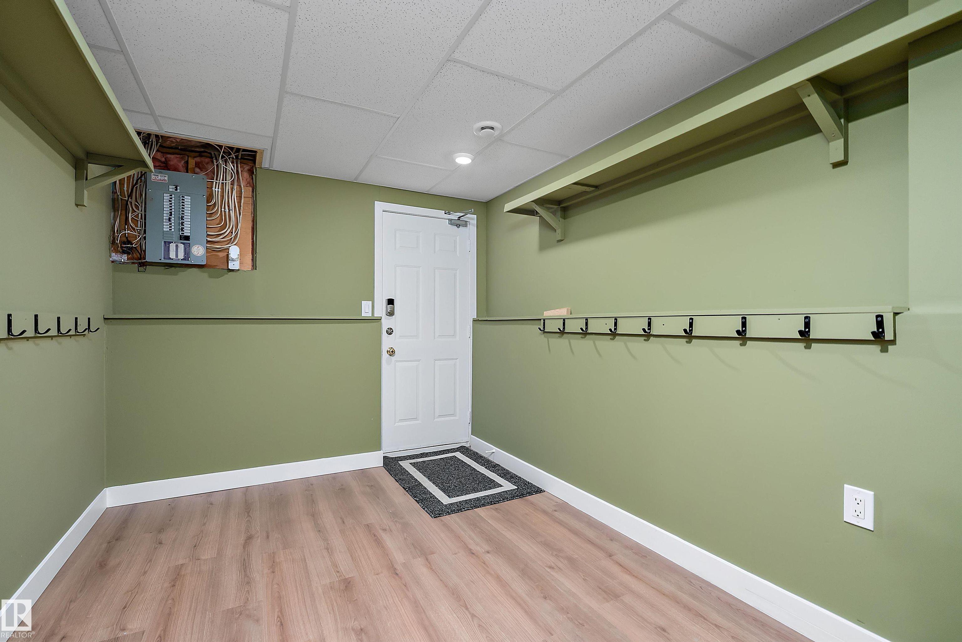 Photo 38 at 5609 58 Street, Beauridge, Beaumont