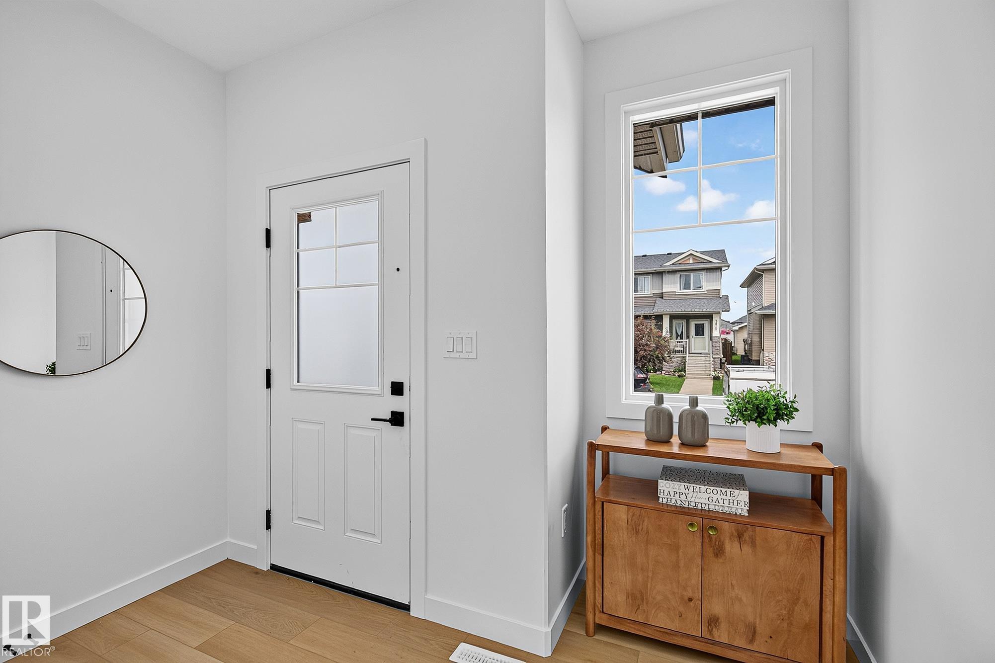 9811 106 Avenue, Morinville
