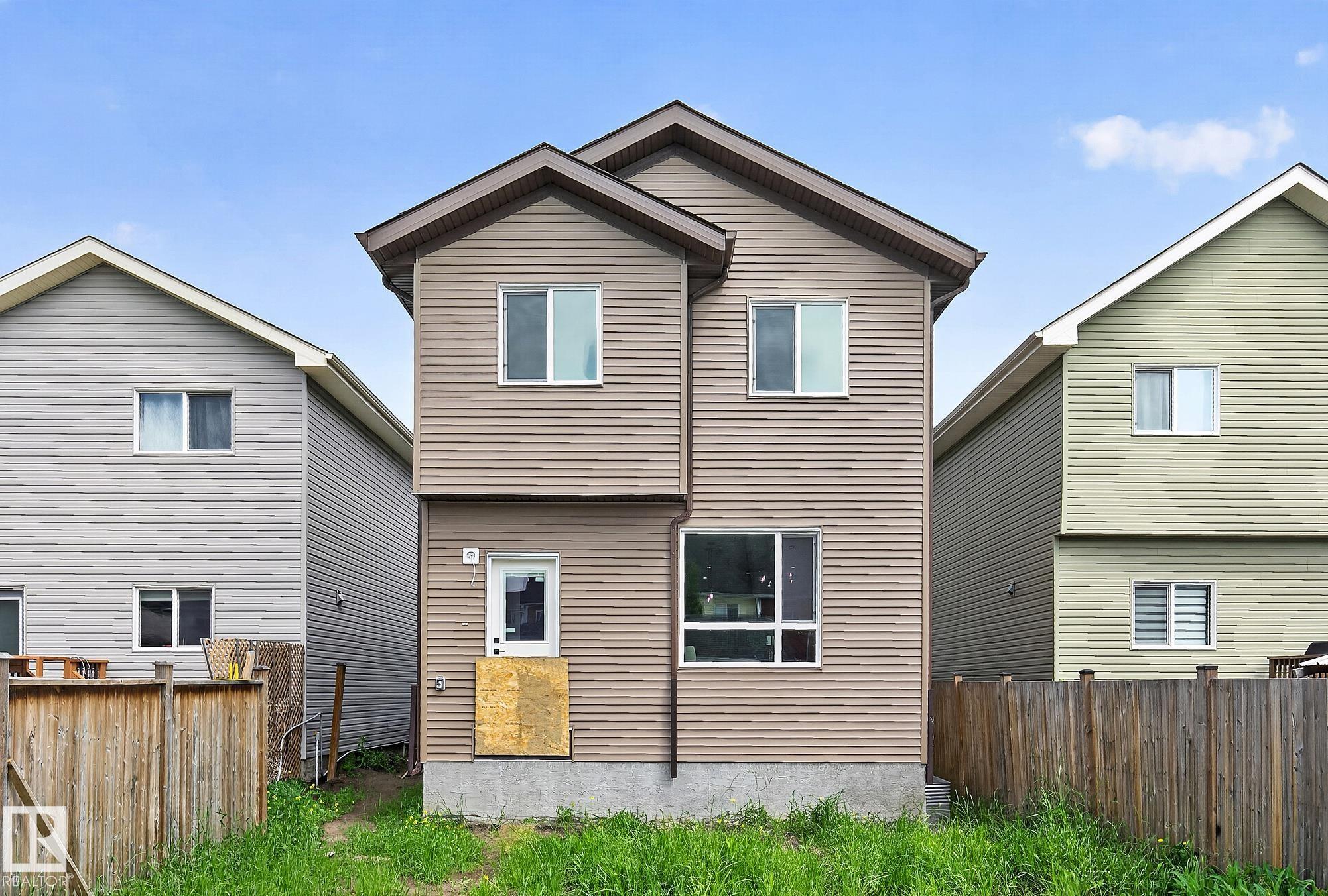 Photo 44 at 9811 106 Avenue, Morinville