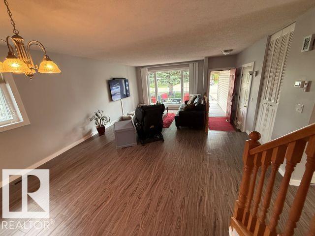 4118 46 Street, Beaumont