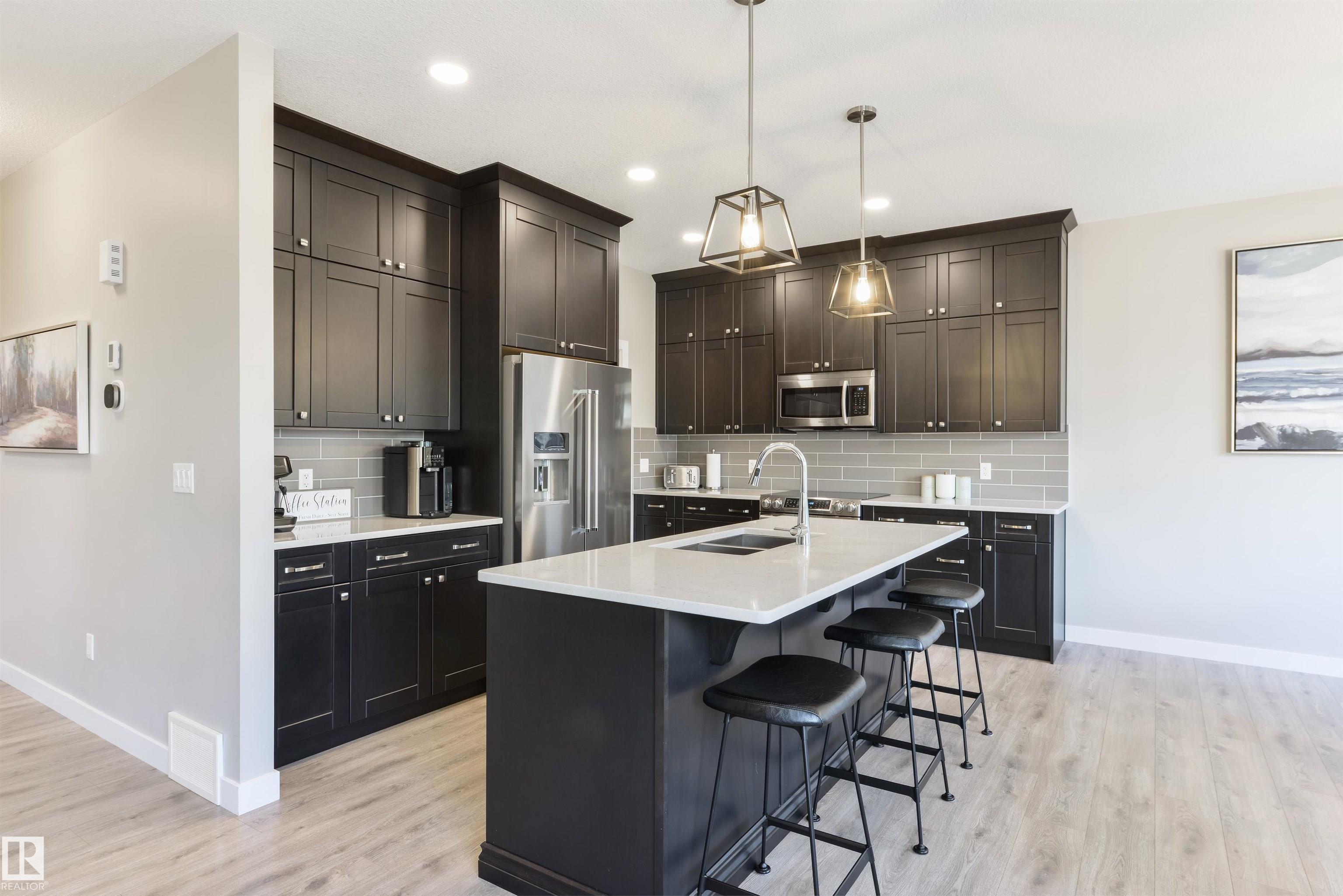 Photo 9 at 23 Kingsbury Circle, Kenton, Spruce Grove