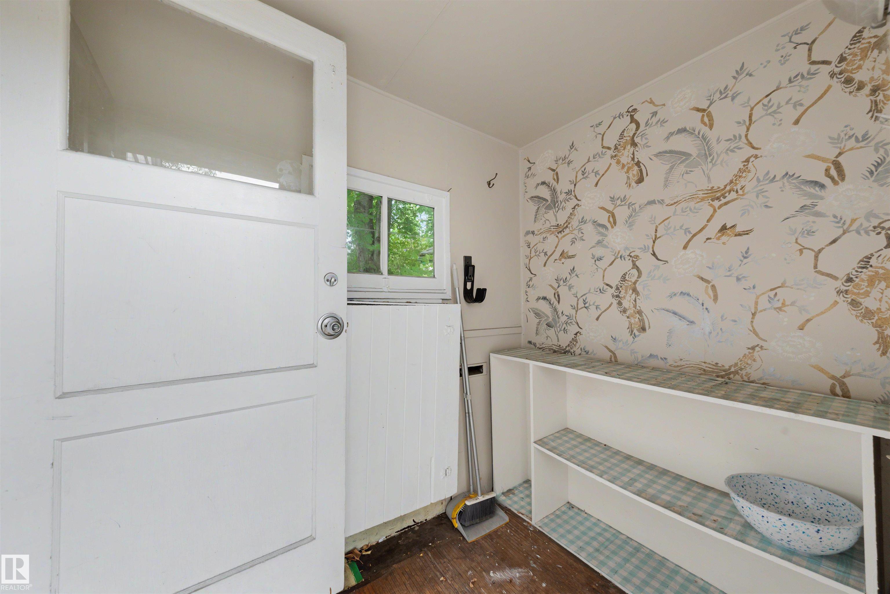 Photo 20 at 10612 127 Street NW, Westmount, Edmonton