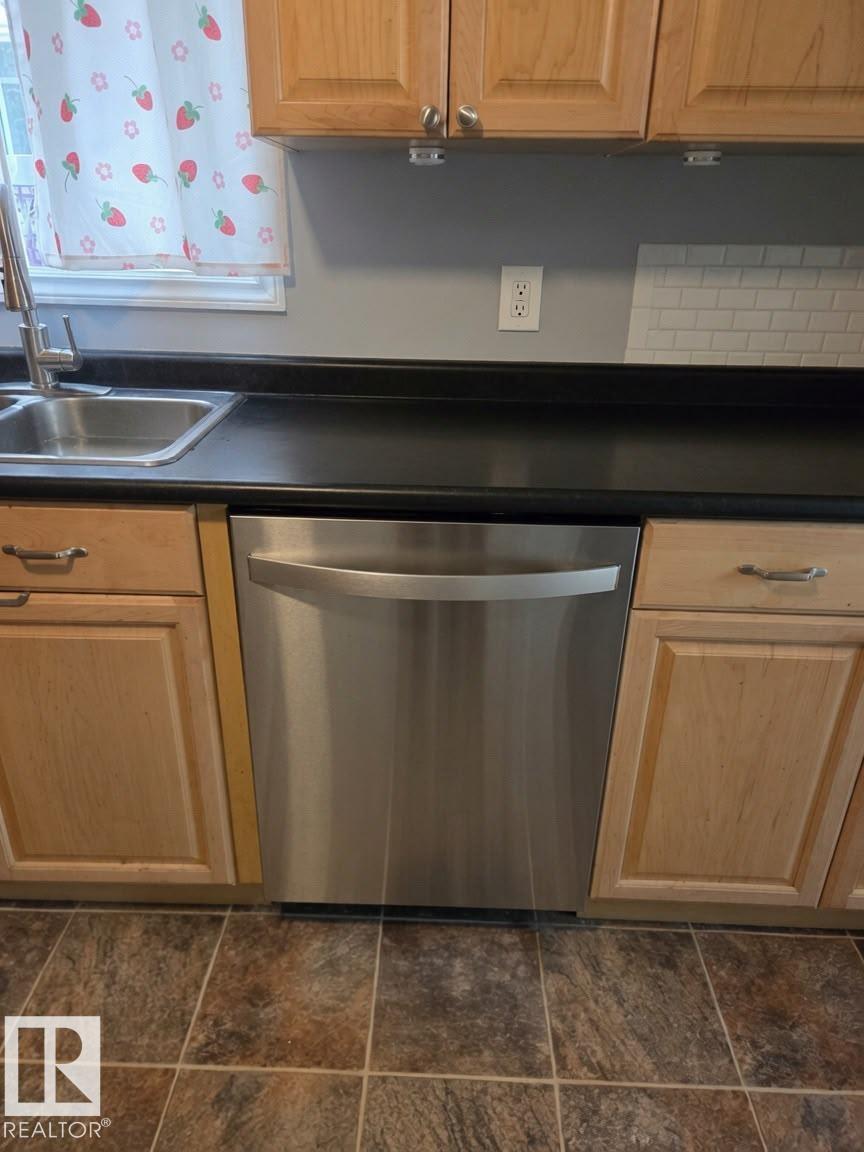 Photo 14 at 12732 120 Street NW, Calder, Edmonton