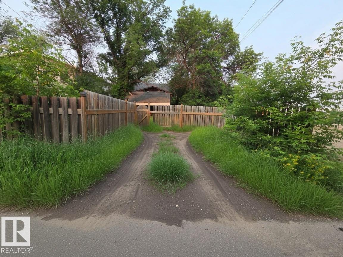 Photo 33 at 12732 120 Street NW, Calder, Edmonton