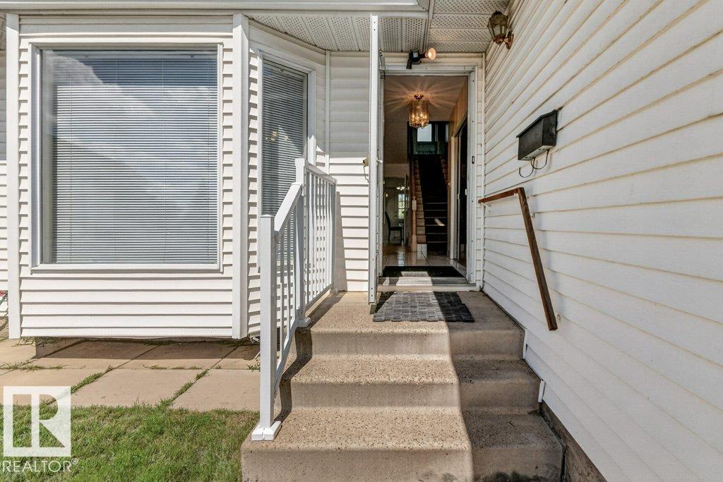 Photo 7 at 16524 99 Street NW, Lorelei, Edmonton