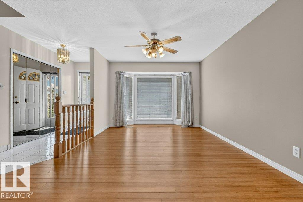 Photo 10 at 16524 99 Street NW, Lorelei, Edmonton
