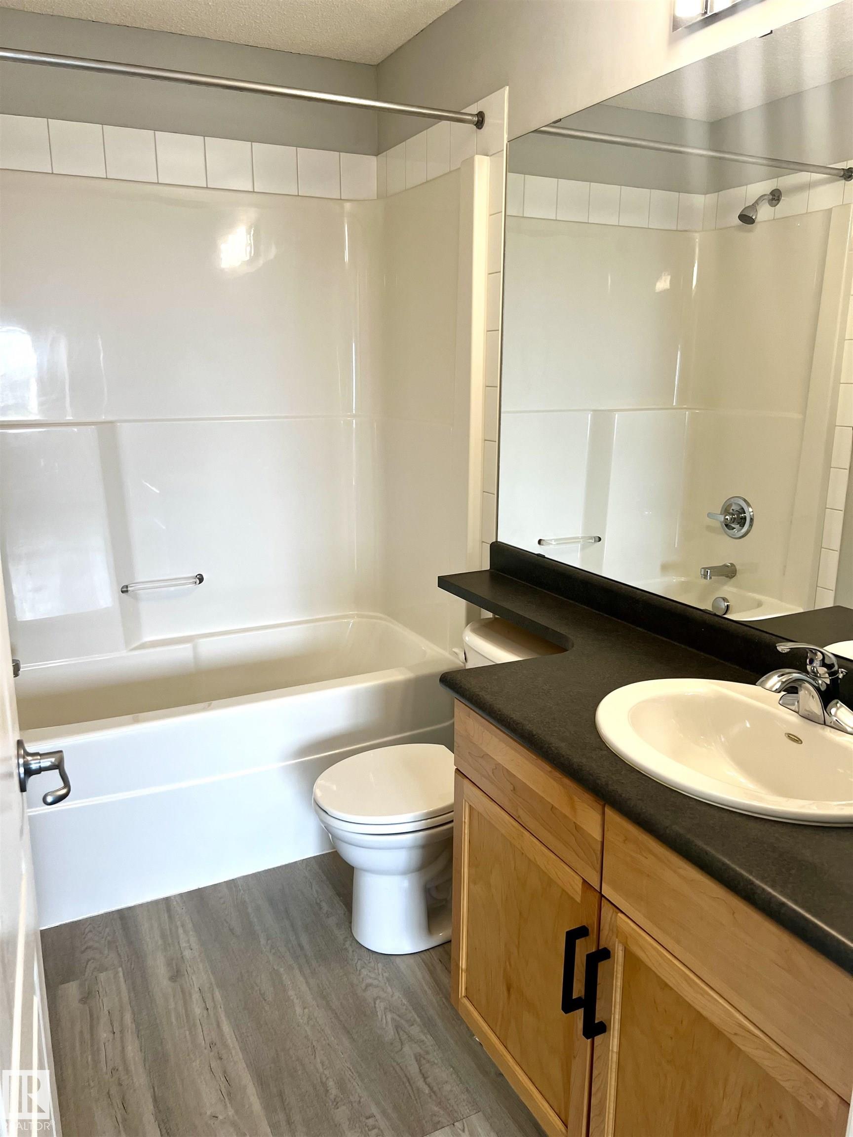 https://zimg.paragon.ice.com/ParagonImages/Property/PM/RAE/225410387/21/0/0/4b31ab60bd92b484c7c34d8e89689569/1/0509c7824b8613c4222e07cf319d7559/225410387-a47fa046-60ef-4336-9cf4-71327d21efc2.JPG