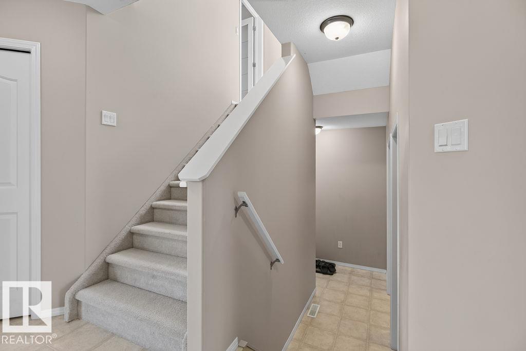 4720 204 Street NW, The Hamptons, Edmonton