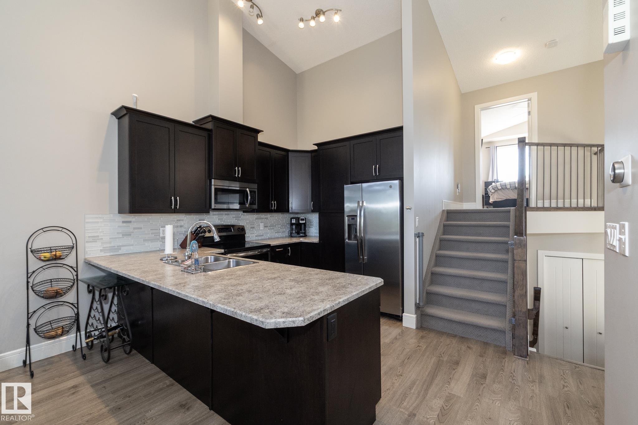 Photo 18 at 3302 67 Street, Montrose Estates, Beaumont