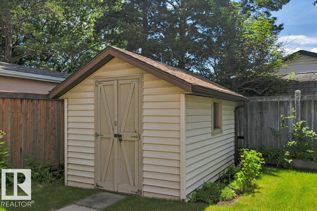 Photo 51 at 10223 174 Avenue NW, Elsinore, Edmonton