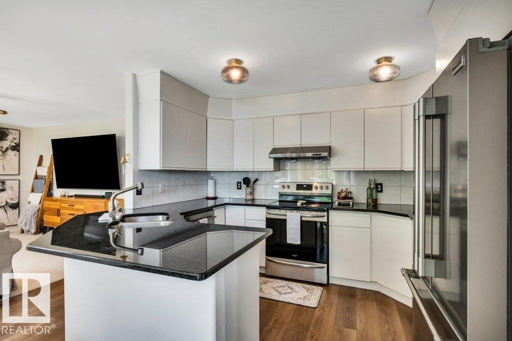 Photo 16 at 311 Weber Way NW, Wedgewood Heights, Edmonton