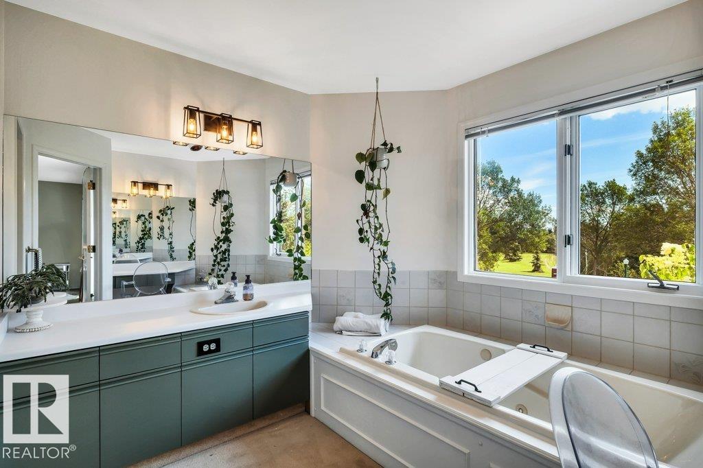 Photo 33 at 311 Weber Way NW, Wedgewood Heights, Edmonton