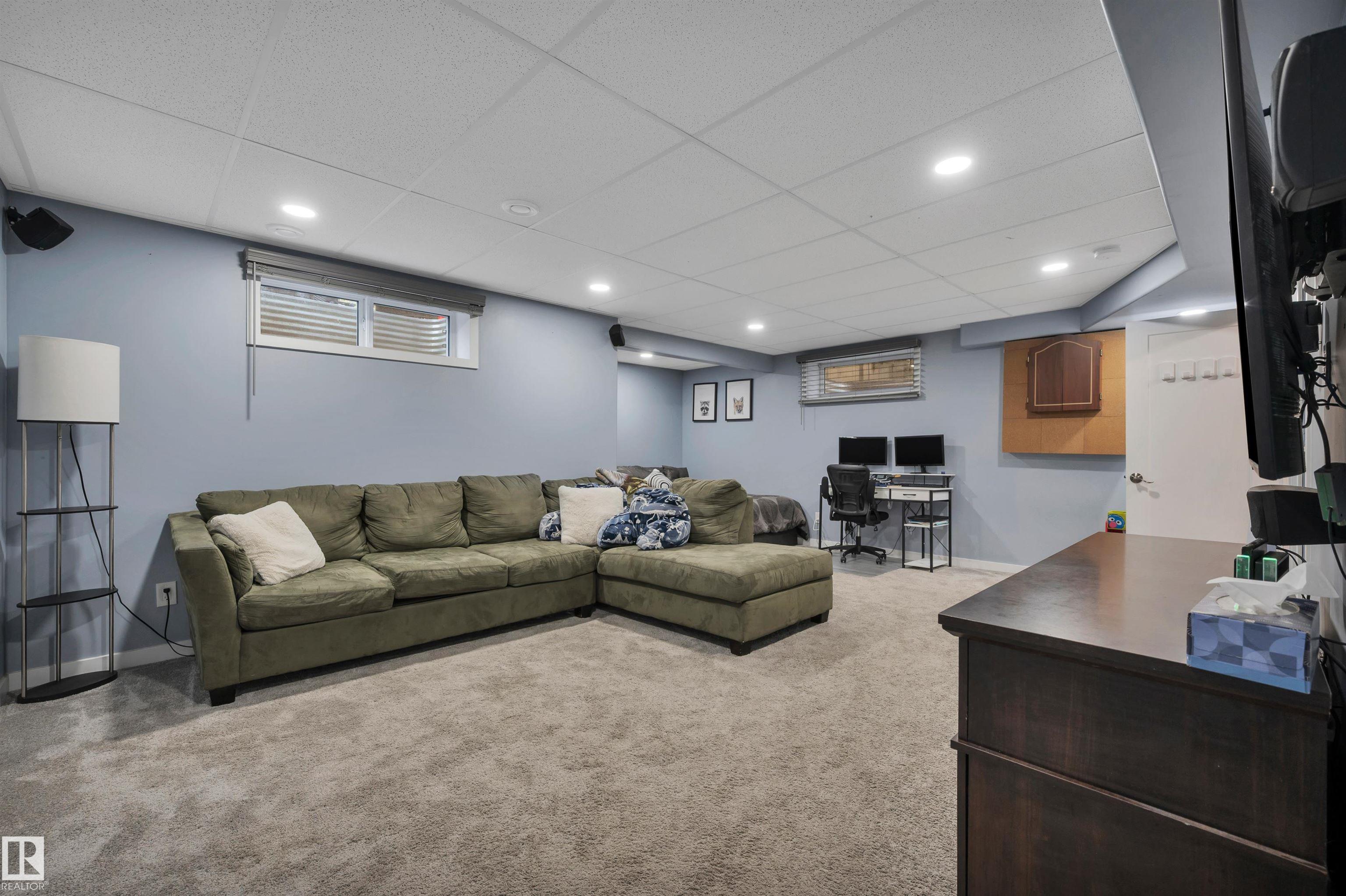 Photo 30 at 20 Brighton Bay, Strathcona Village, Sherwood Park