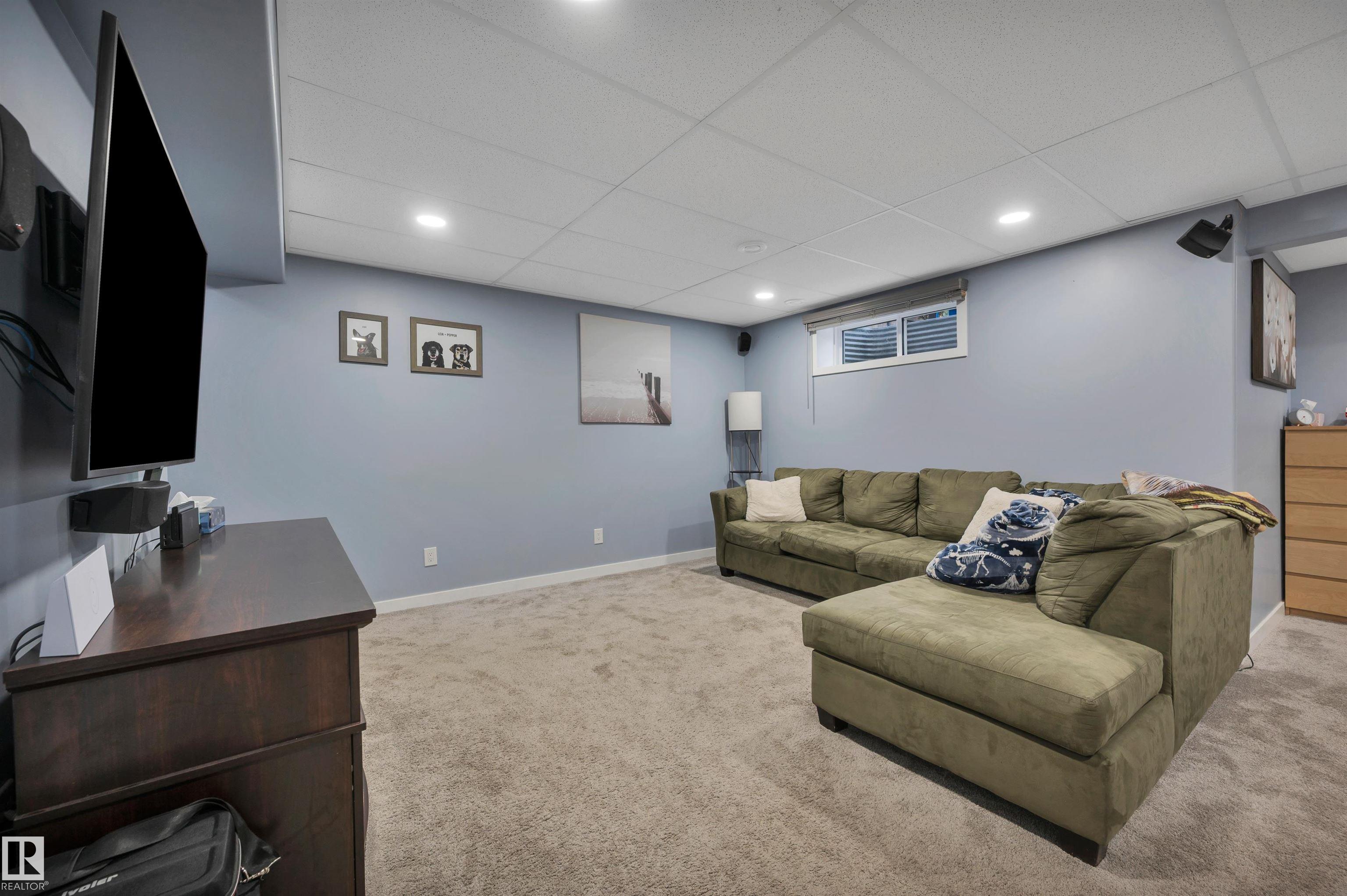 Photo 31 at 20 Brighton Bay, Strathcona Village, Sherwood Park