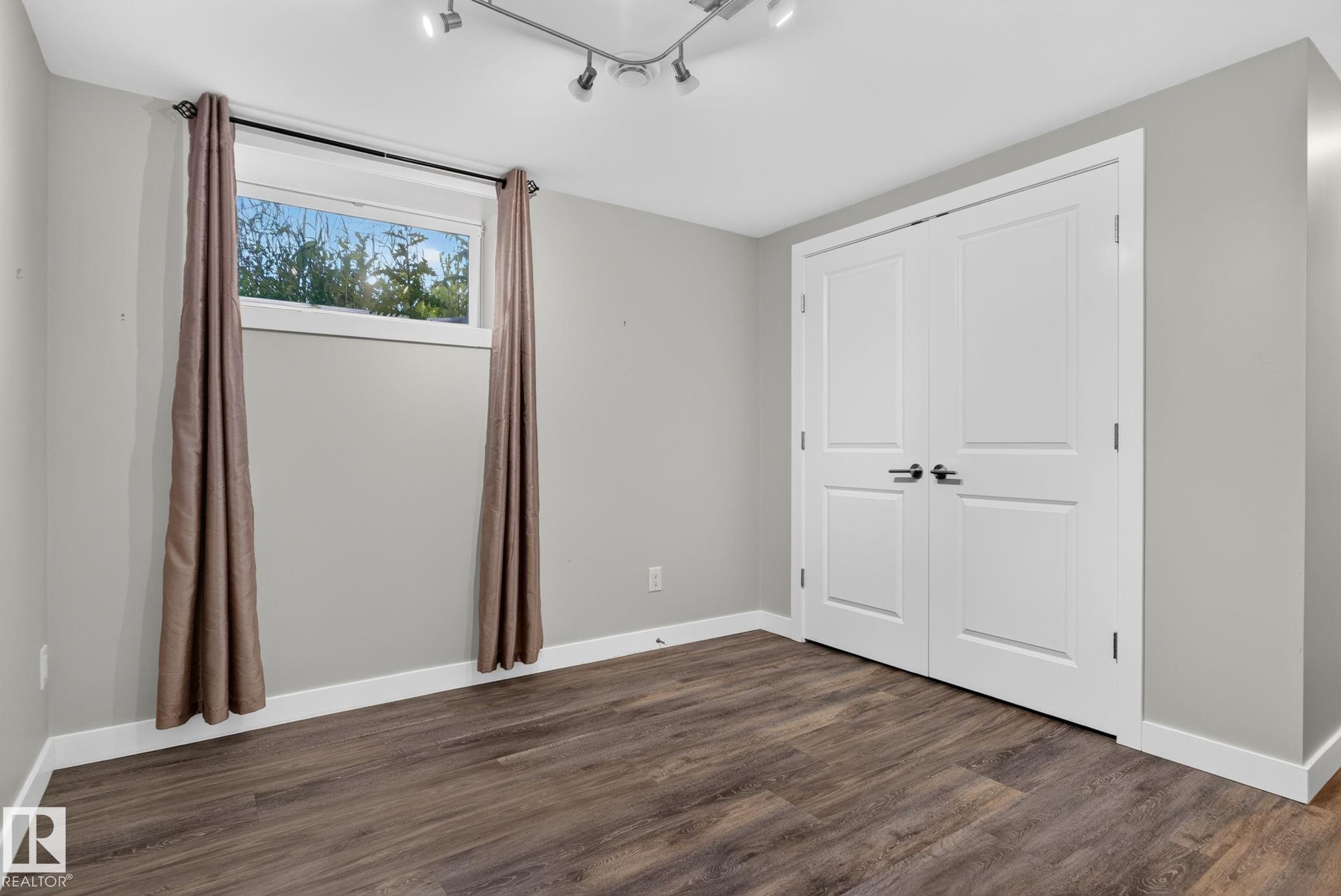 Photo 20 at 6704 94a Avenue NW, Ottewell, Edmonton