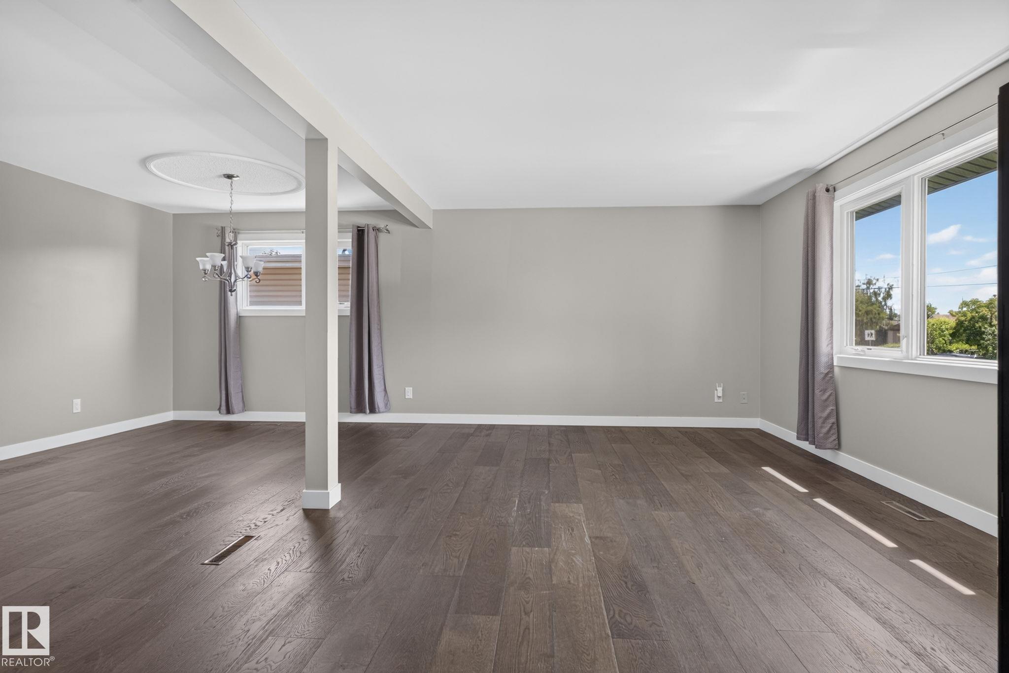 6704 94a Avenue NW, Ottewell, Edmonton