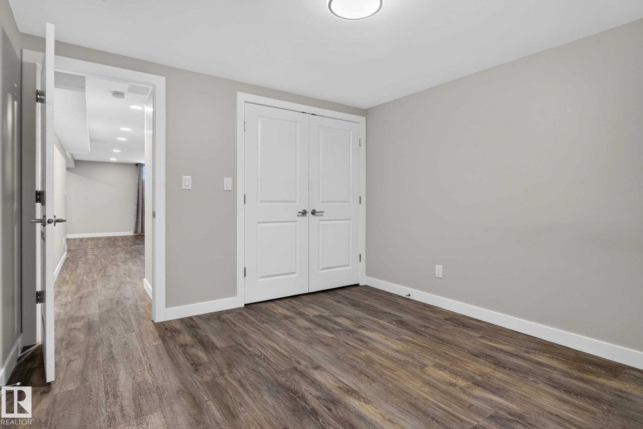 Photo 22 at 6704 94a Avenue NW, Ottewell, Edmonton