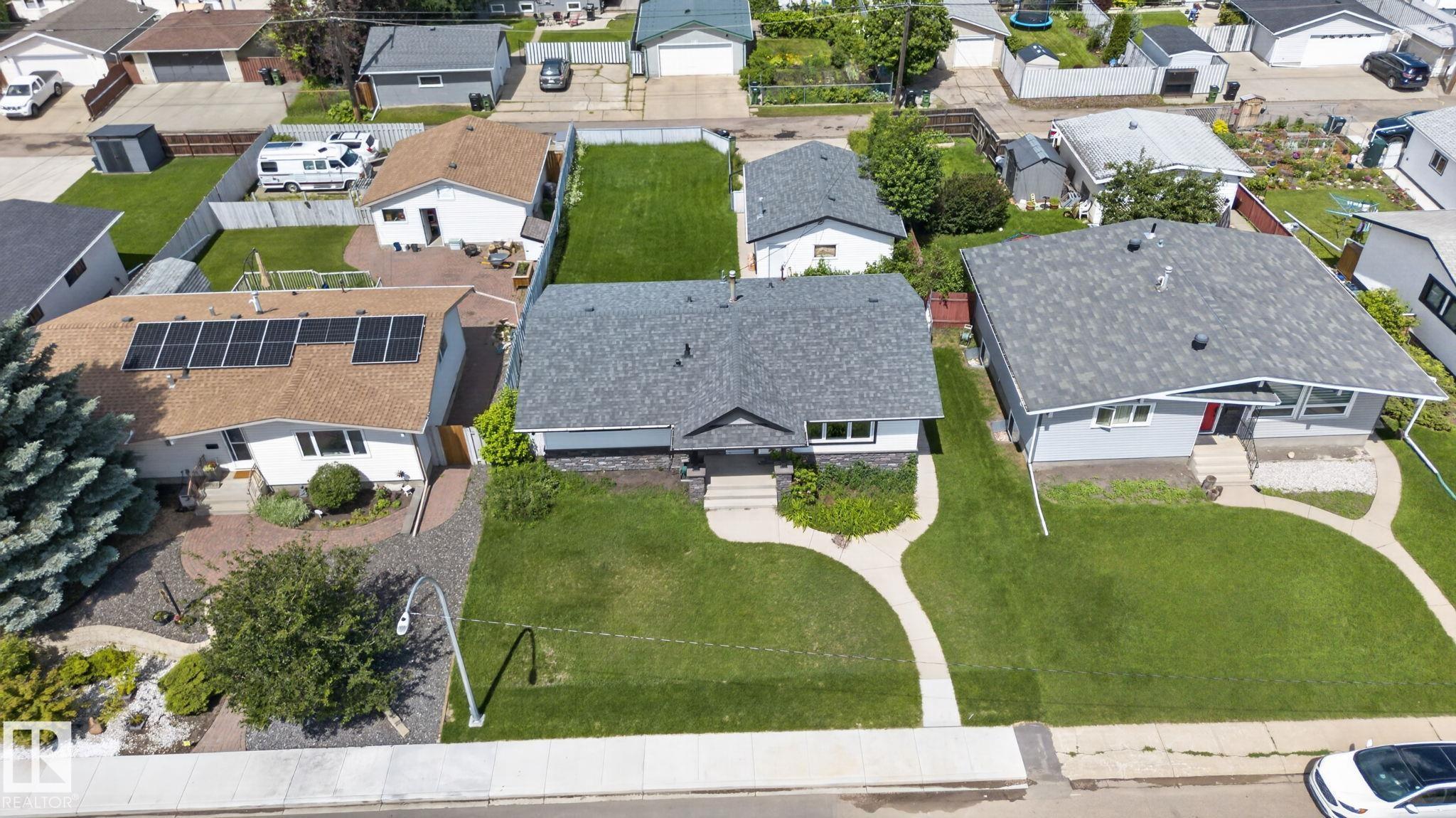 Photo 28 at 6704 94a Avenue NW, Ottewell, Edmonton