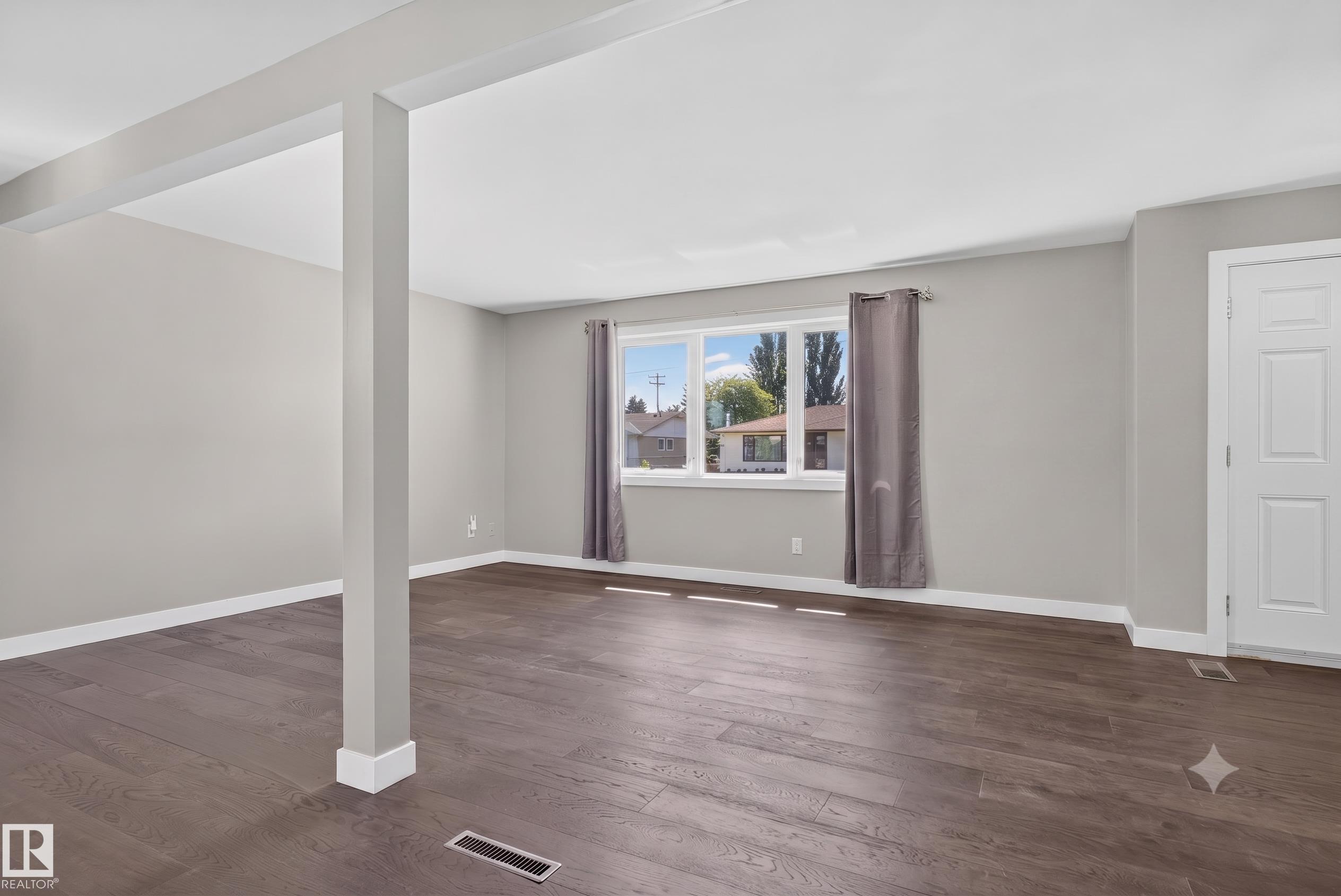 6704 94a Avenue NW, Ottewell, Edmonton