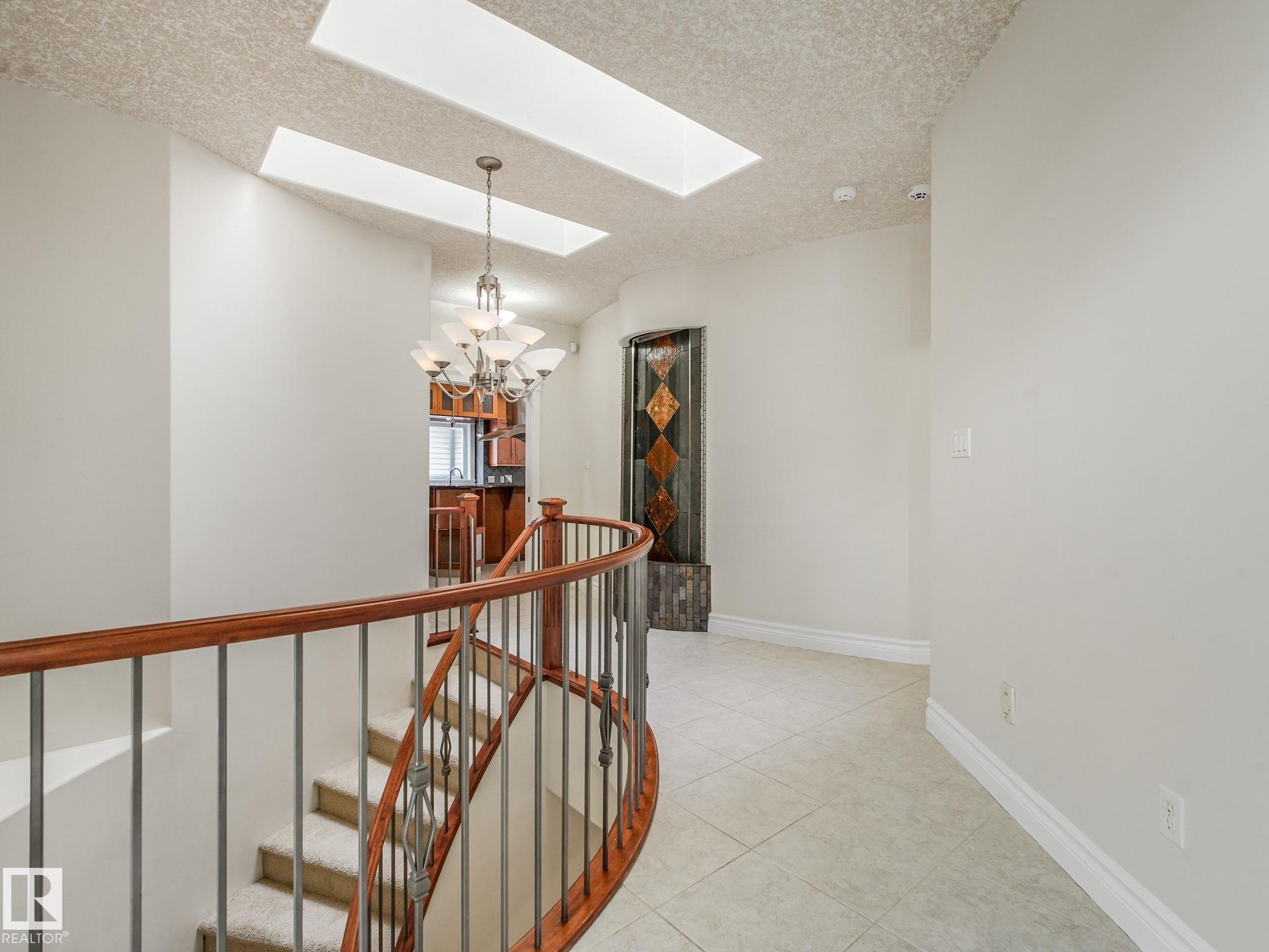 Photo 24 at 13412 157 Avenue NW, Carlton, Edmonton