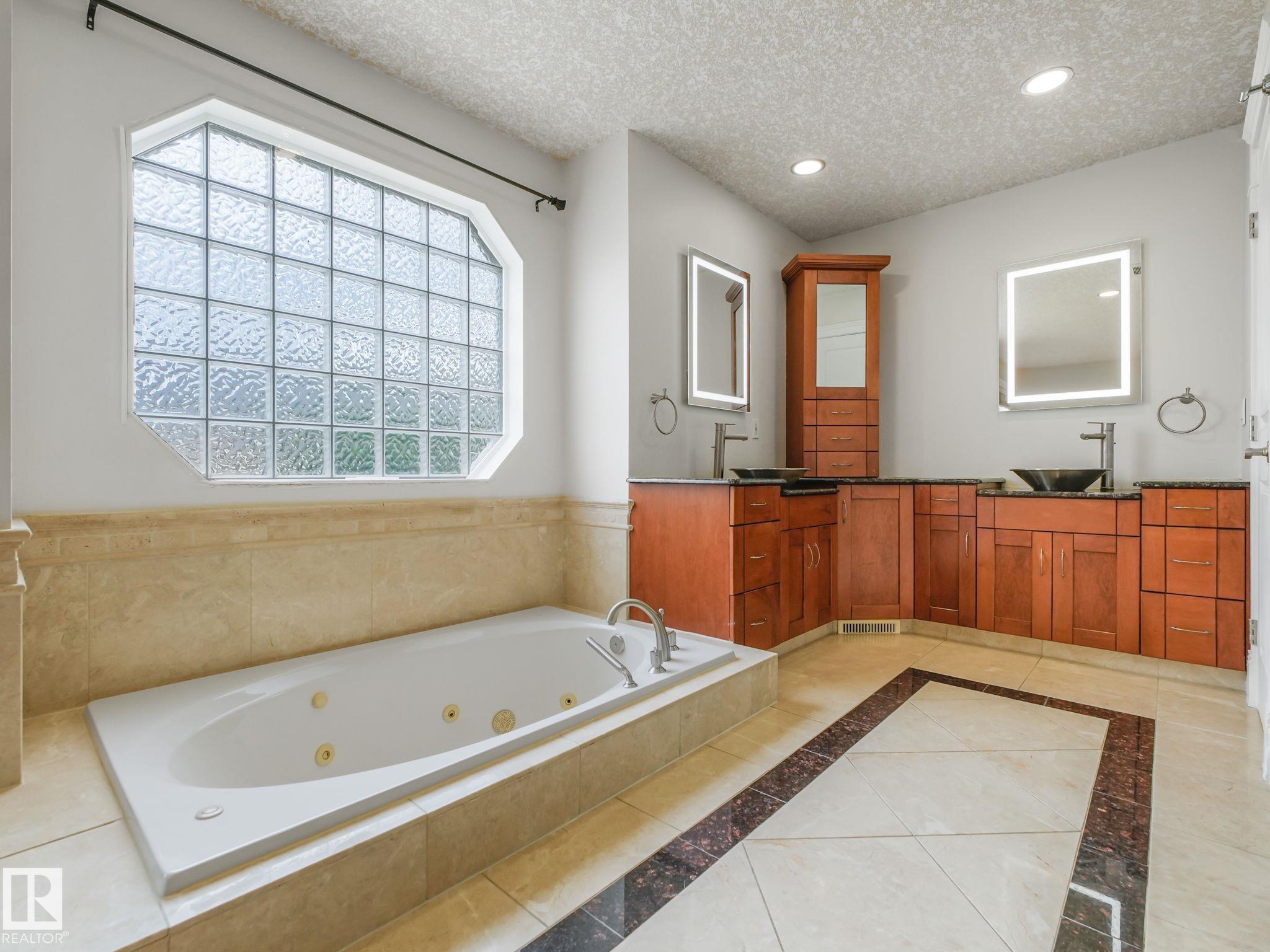 Photo 32 at 13412 157 Avenue NW, Carlton, Edmonton