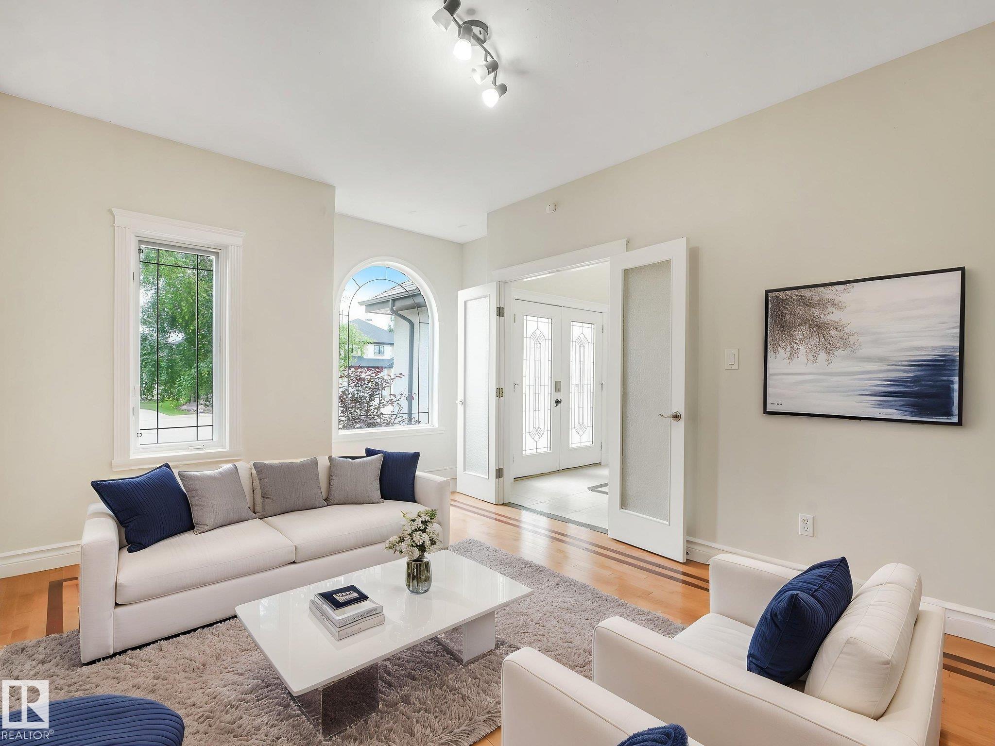 Photo 6 at 13412 157 Avenue NW, Carlton, Edmonton