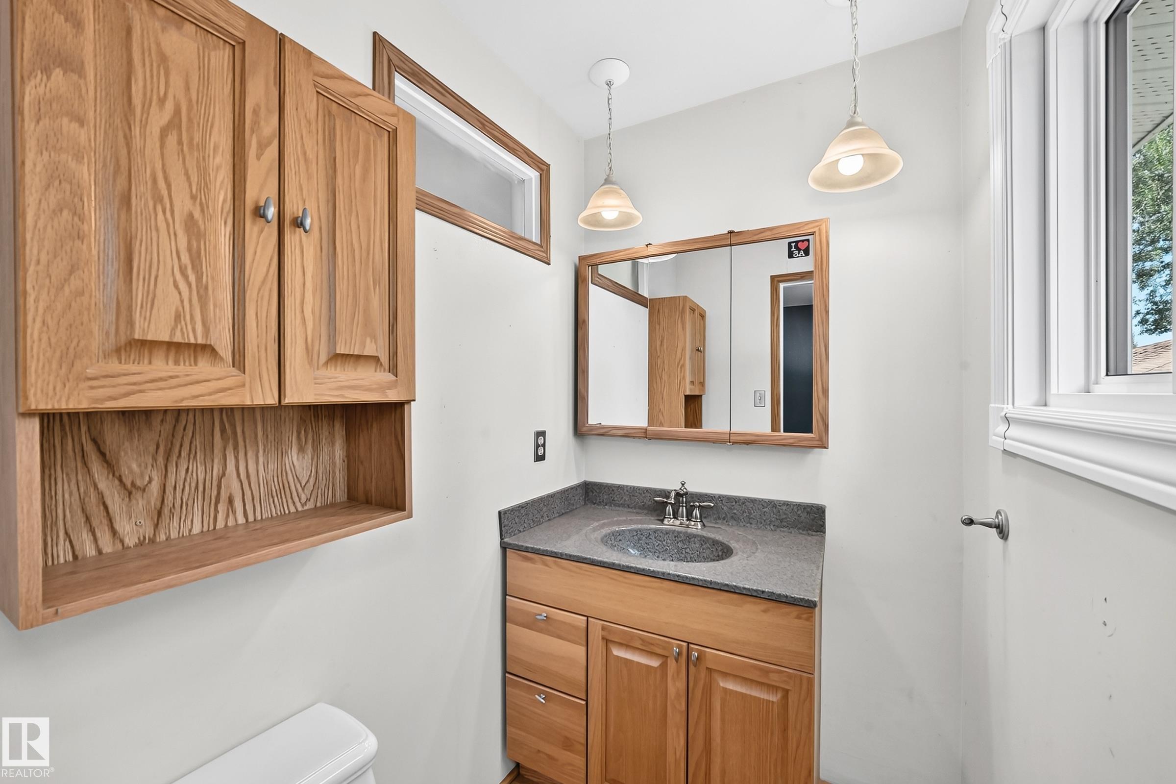 Photo 19 at 12 Galen Crescent, Glen Allan, Sherwood Park
