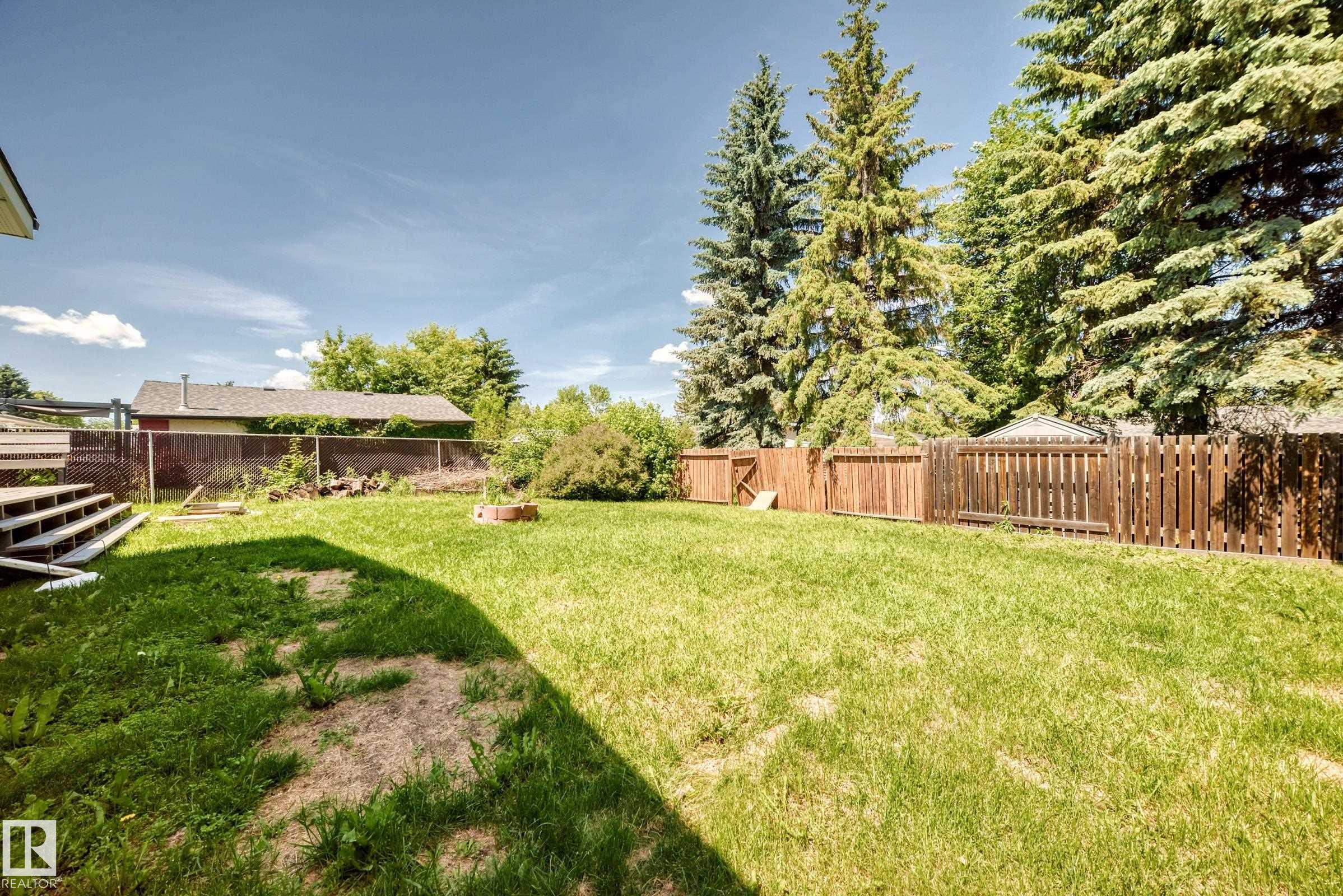 Photo 45 at 12 Galen Crescent, Glen Allan, Sherwood Park