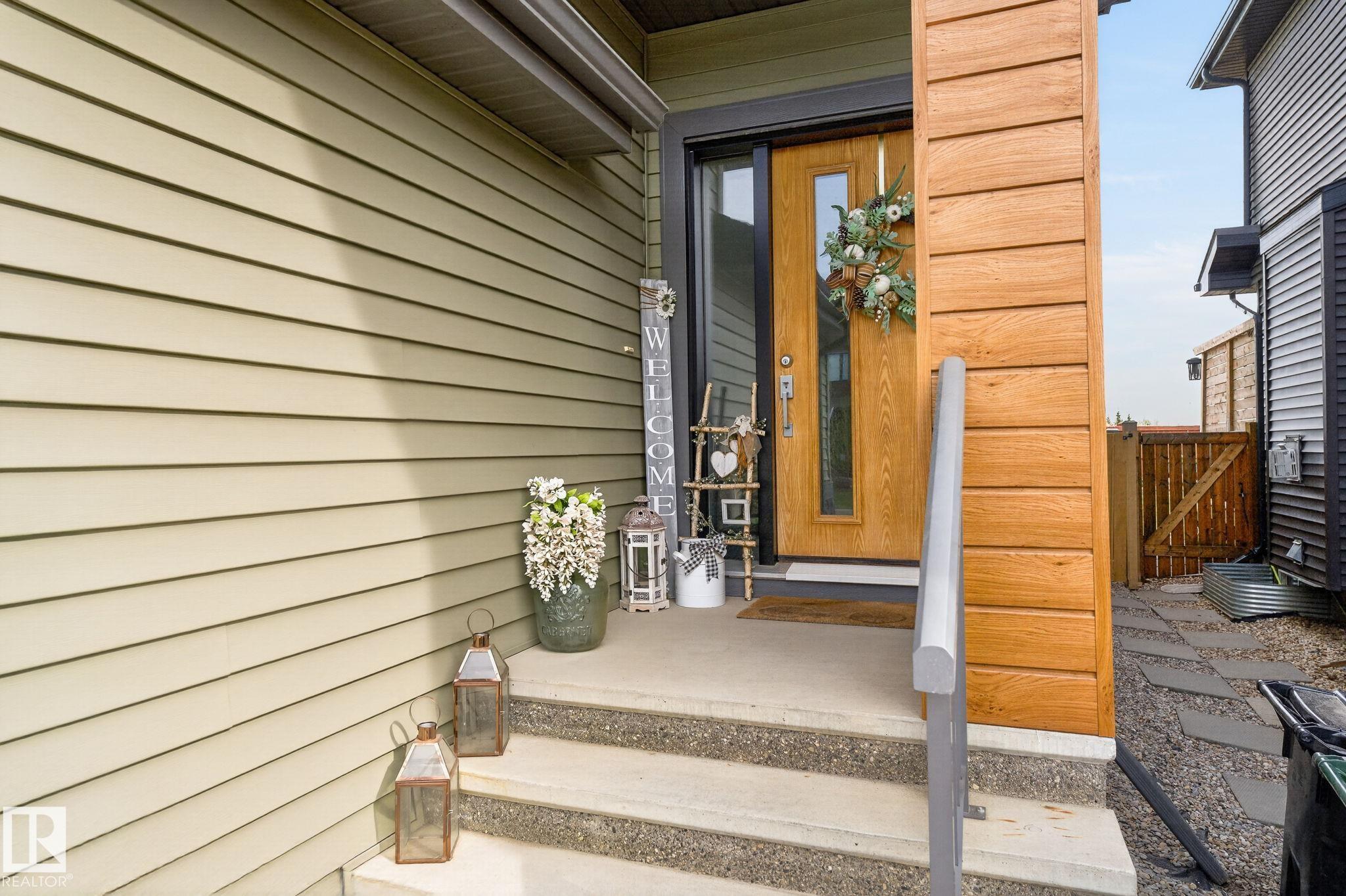 94 Tribute Common, Tonewood, Spruce Grove