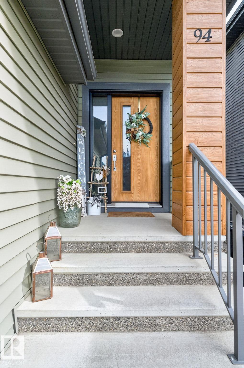 94 Tribute Common, Tonewood, Spruce Grove
