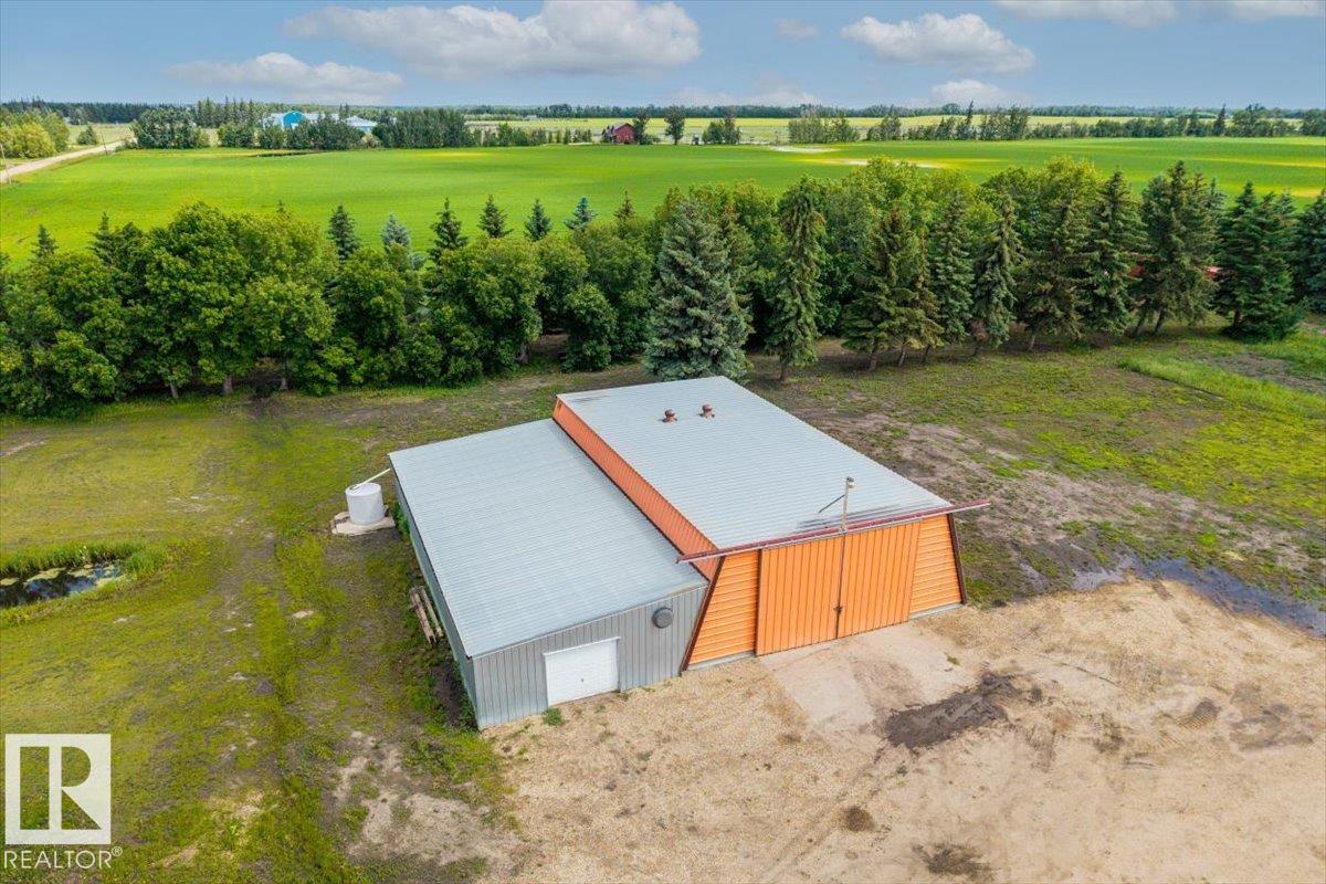 Photo 8 at 56025 Rge Road 245, None, Rural Sturgeon County