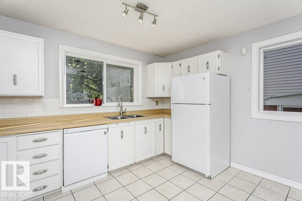 Photo 14 at 5510 92c Avenue NW, Ottewell, Edmonton