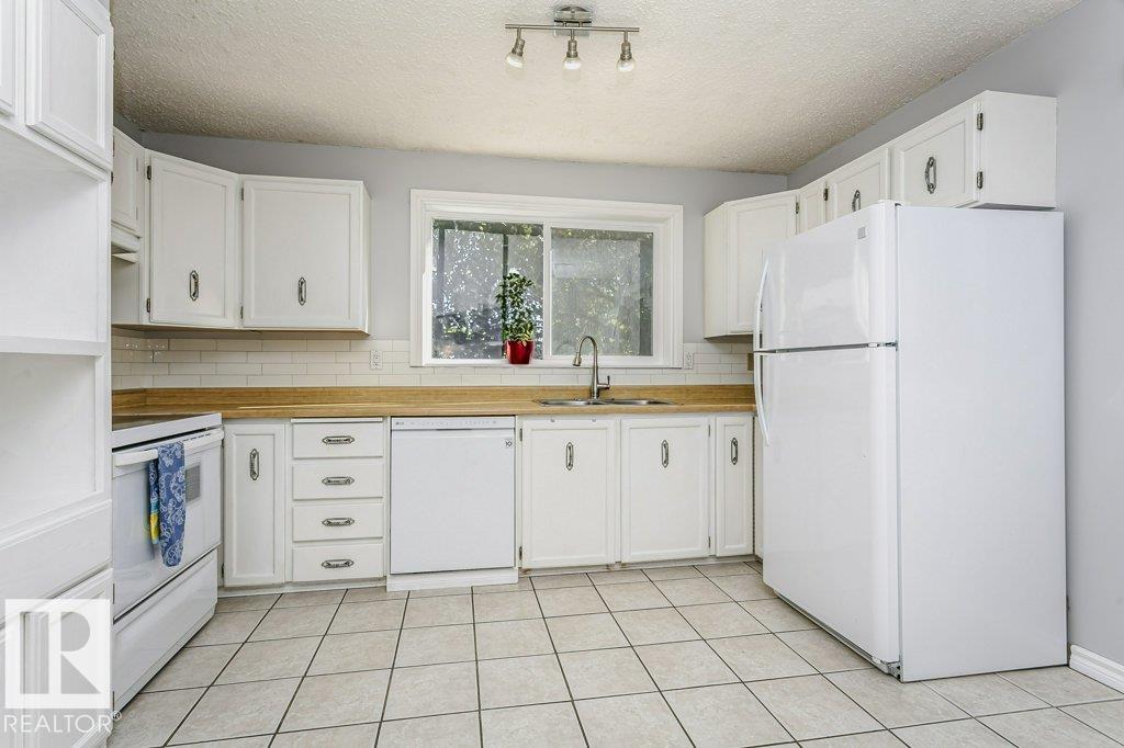 Photo 16 at 5510 92c Avenue NW, Ottewell, Edmonton