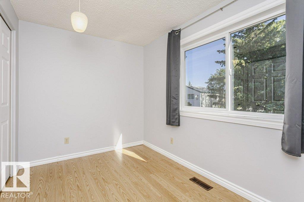 Photo 22 at 5510 92c Avenue NW, Ottewell, Edmonton