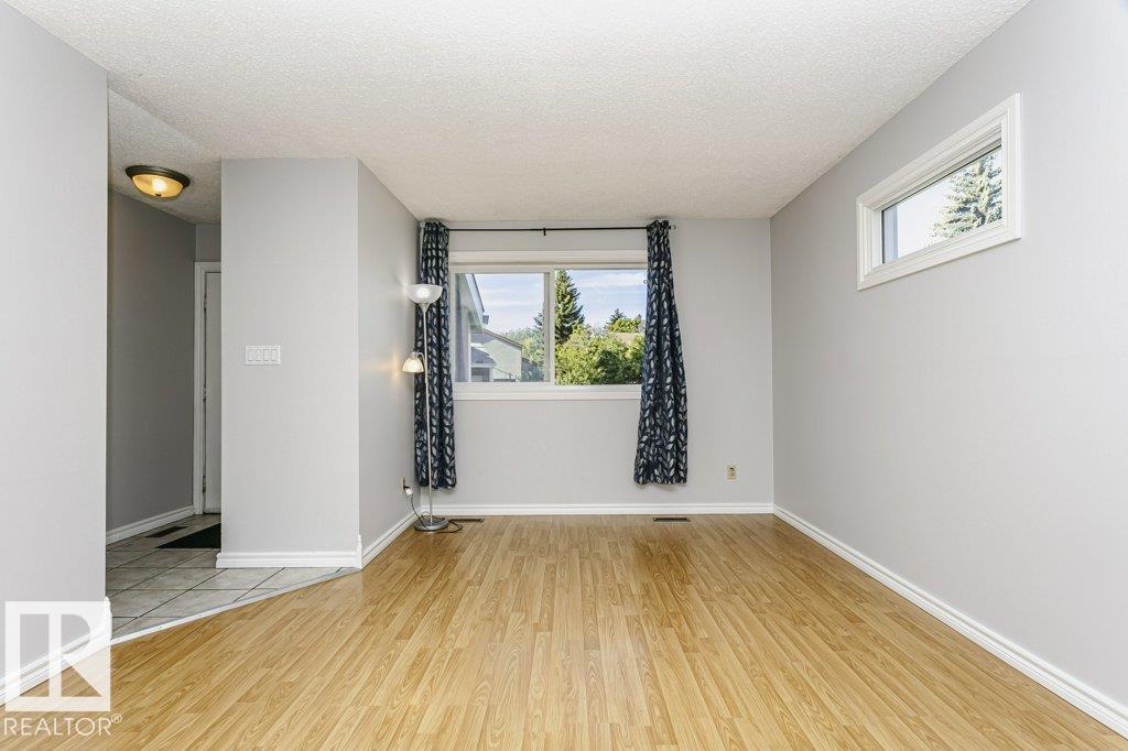 Photo 6 at 5510 92c Avenue NW, Ottewell, Edmonton