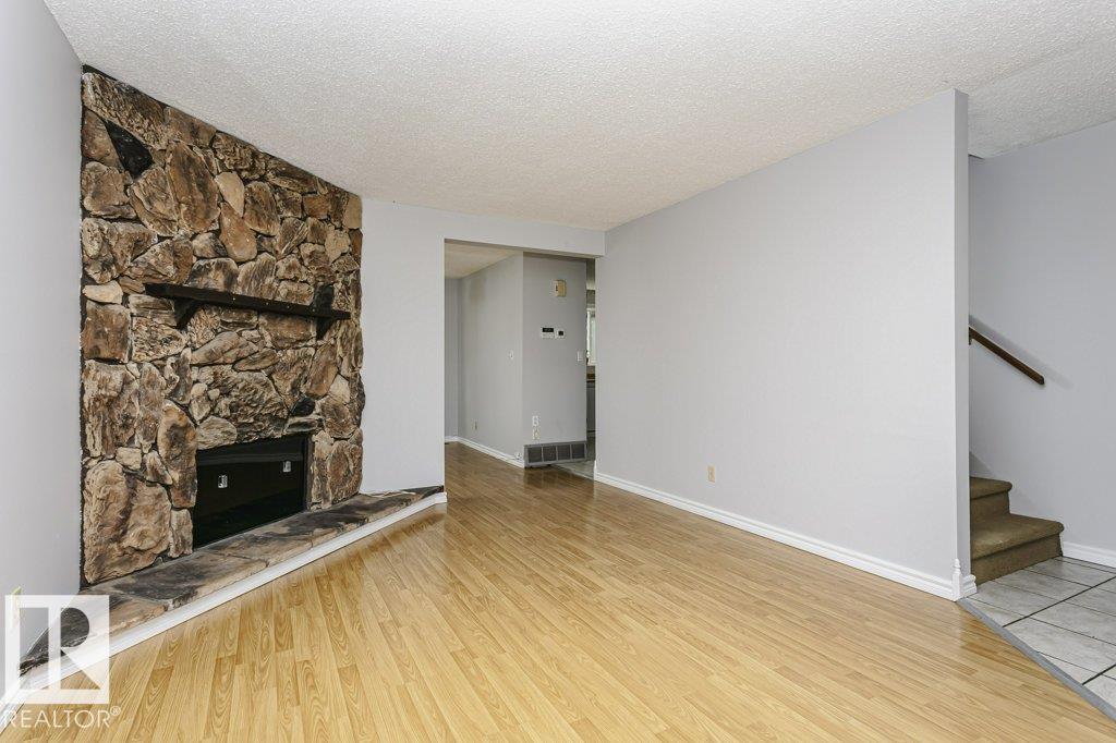 Photo 8 at 5510 92c Avenue NW, Ottewell, Edmonton