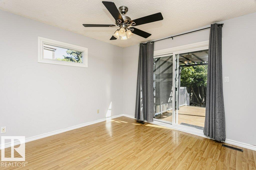 Photo 10 at 5510 92c Avenue NW, Ottewell, Edmonton
