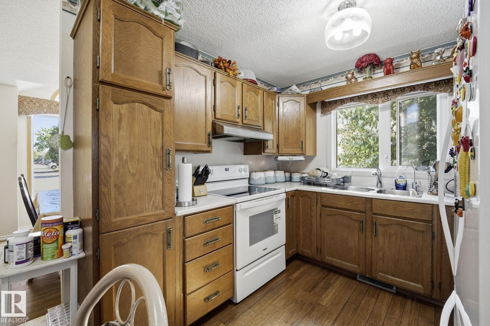 https://zimg.paragon.ice.com/ParagonImages/Property/PM/RAE/225410450/16/0/0/dbd1c0369fb36ab873ae0e3e317e0fcb/1/f253c1fbb7eb210f435a8db17af032d6/225410450-a8c91de5-c0ae-4043-b5d2-ddaf609dd0a4.JPG