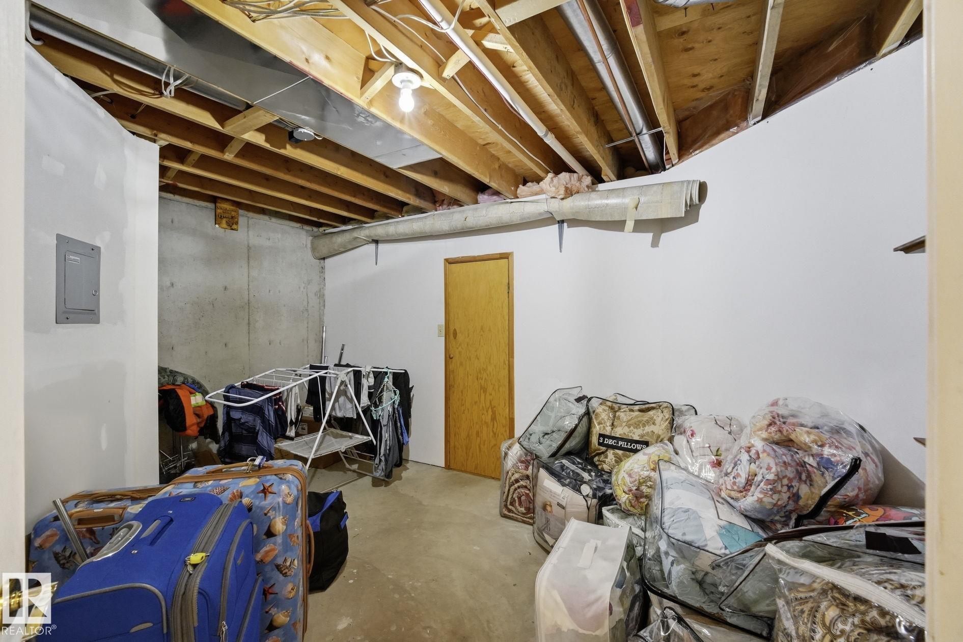 https://zimg.paragon.ice.com/ParagonImages/Property/PM/RAE/225410450/35/0/0/83c5847929062322ce435319a59447de/1/f253c1fbb7eb210f435a8db17af032d6/225410450-17c01837-4cb2-4442-9a82-e0d2f3da4ed0.JPG
