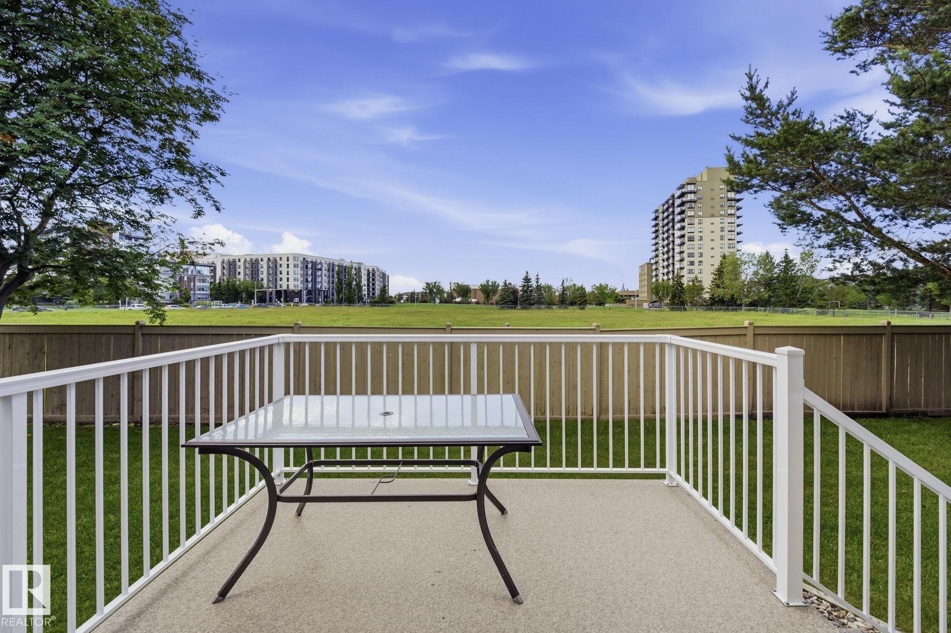 https://zimg.paragon.ice.com/ParagonImages/Property/PM/RAE/225410450/39/0/0/343405aeeacbb6b6082f61e931d39910/1/f253c1fbb7eb210f435a8db17af032d6/225410450-11f8dacd-5b45-4d56-9ce7-b7901f4aa8d5.JPG