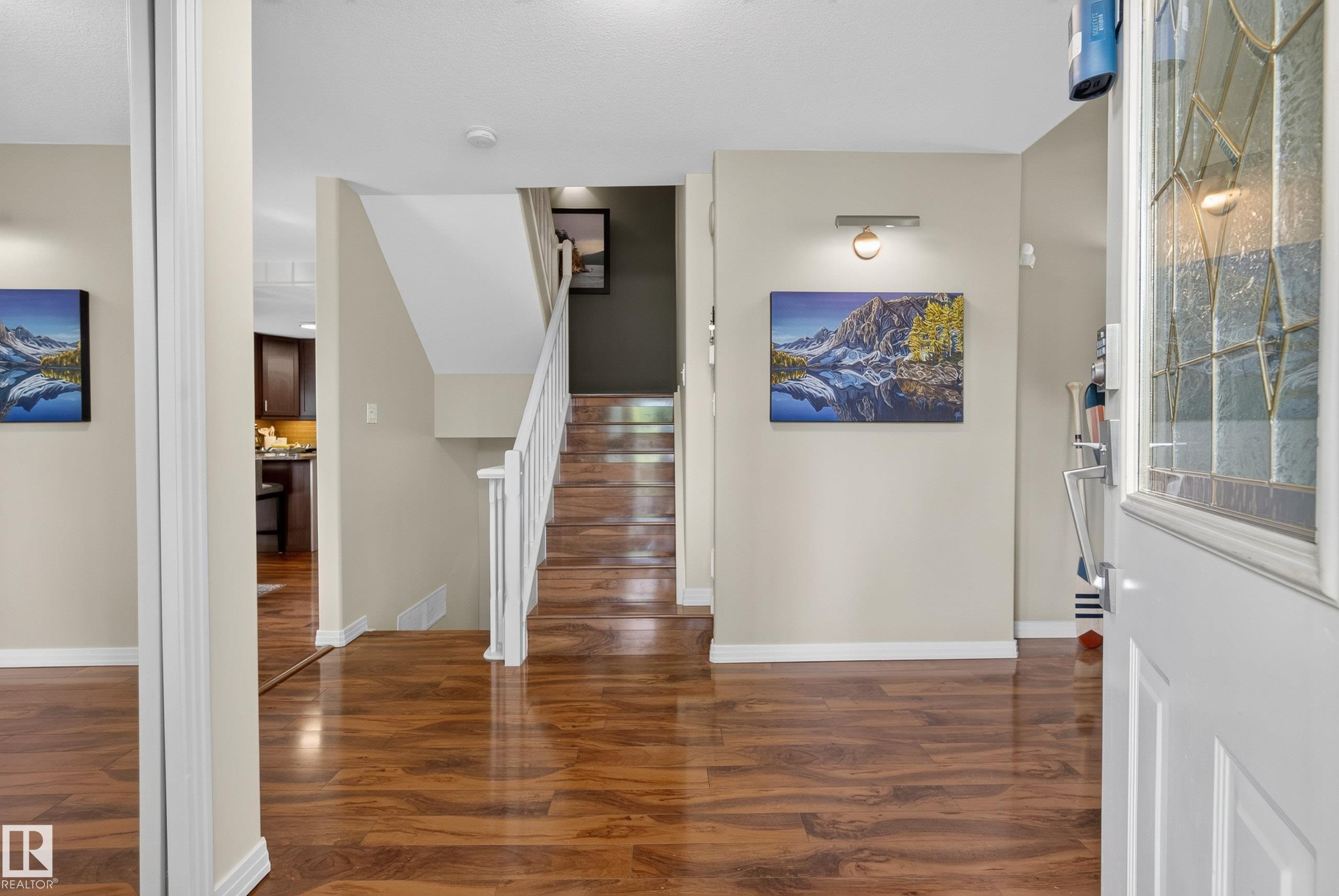https://zimg.paragon.ice.com/ParagonImages/Property/PM/RAE/225410456/6/0/0/9ef93e922355d2ab25f1e5844571726e/1/3ac76bc766e4000ff613f7d991d1222f/225410456-17c8cc35-3532-486c-aa8e-e7062901be7a.JPG