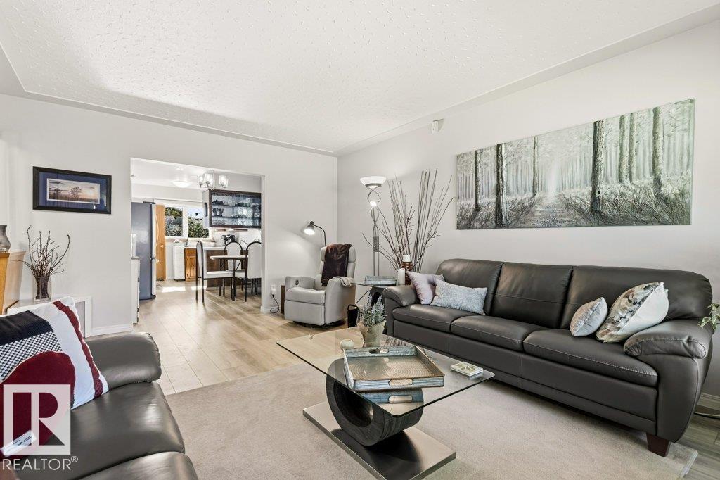 Photo 13 at 10235 74 Street NW, Terrace Heights, Edmonton