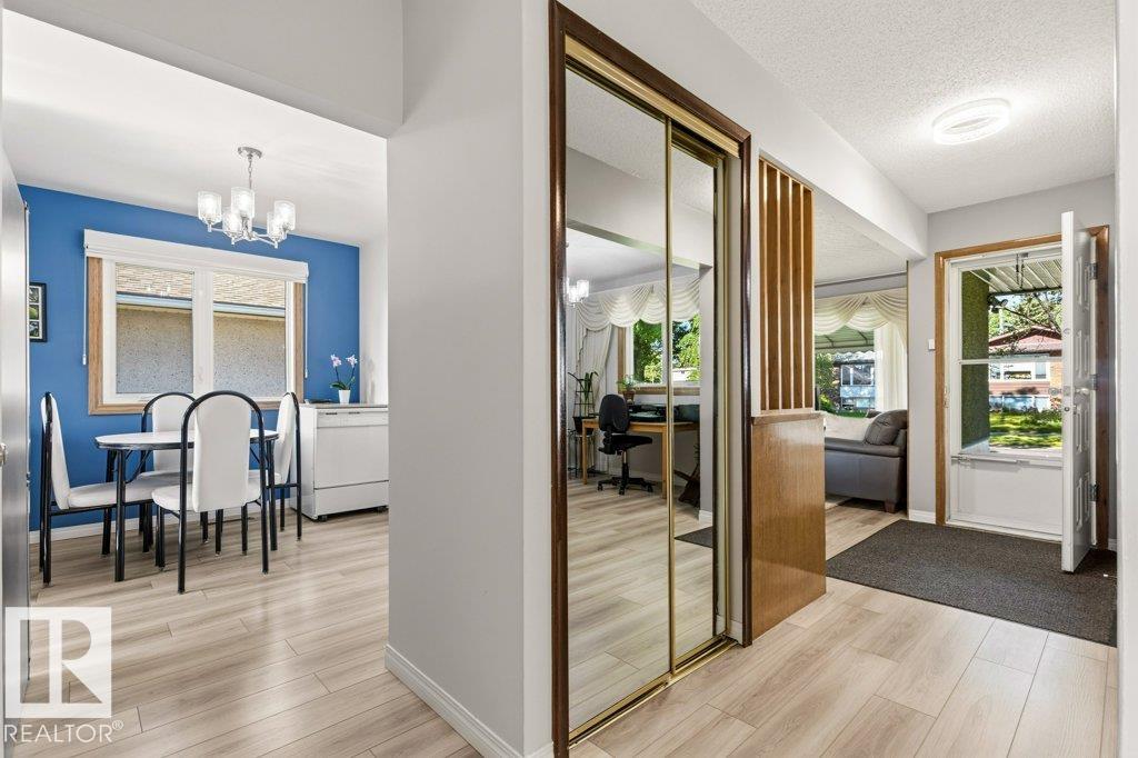 Photo 15 at 10235 74 Street NW, Terrace Heights, Edmonton