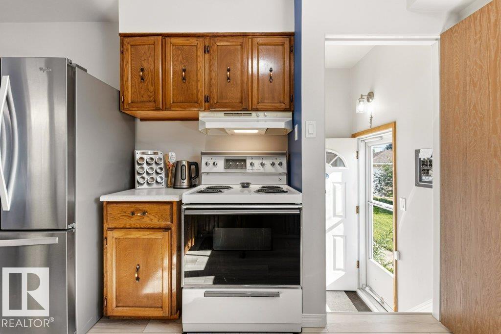 Photo 27 at 10235 74 Street NW, Terrace Heights, Edmonton