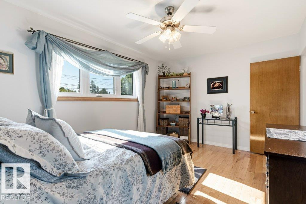 Photo 33 at 10235 74 Street NW, Terrace Heights, Edmonton