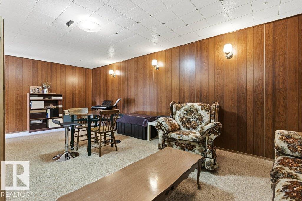 Photo 44 at 10235 74 Street NW, Terrace Heights, Edmonton