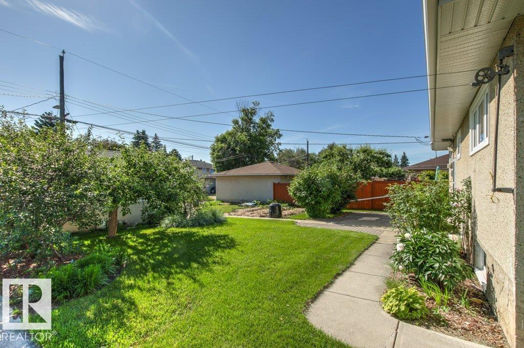 Photo 58 at 10235 74 Street NW, Terrace Heights, Edmonton
