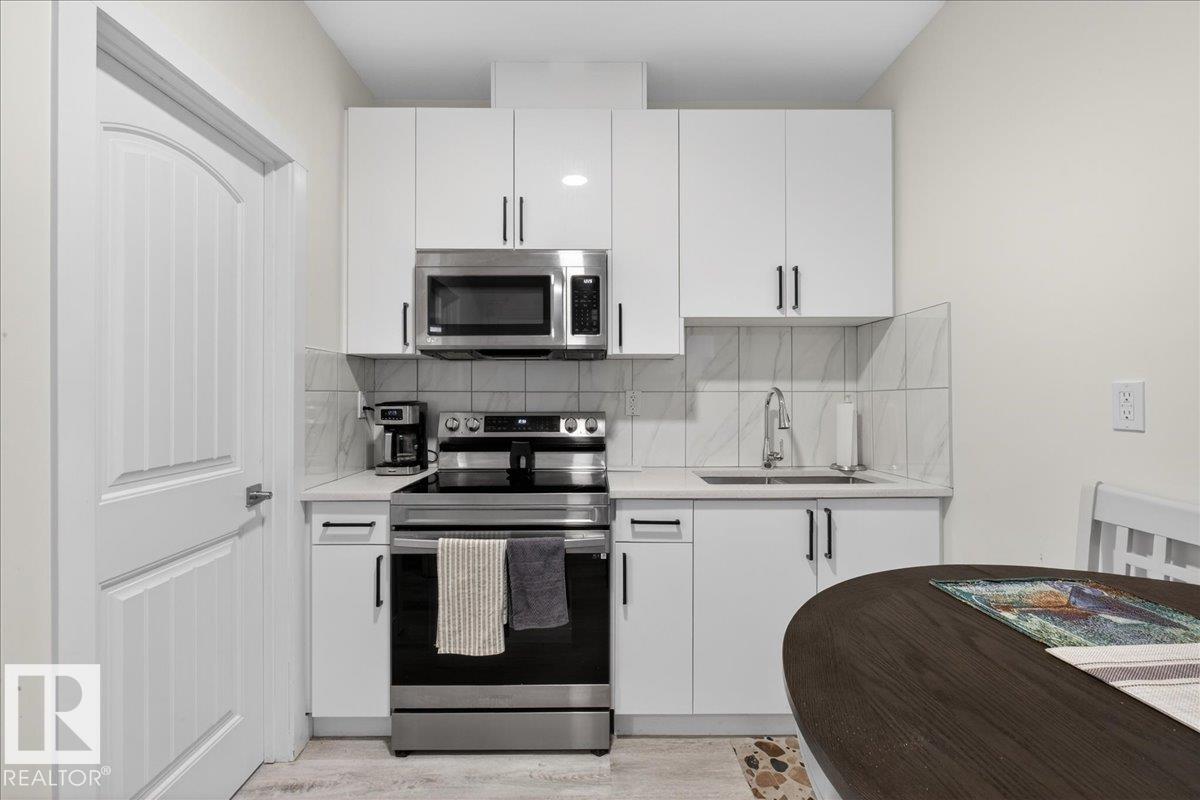 https://zimg.paragon.ice.com/ParagonImages/Property/PM/RAE/225410458/37/0/0/8916bb4f74f8eb9f9190f0e92c4234ba/1/57638e29ecf2b5ad440d44fbd821c907/225410458-897F753E-9710-4ABA-A9D2-FEF7C30C5B01.JPG