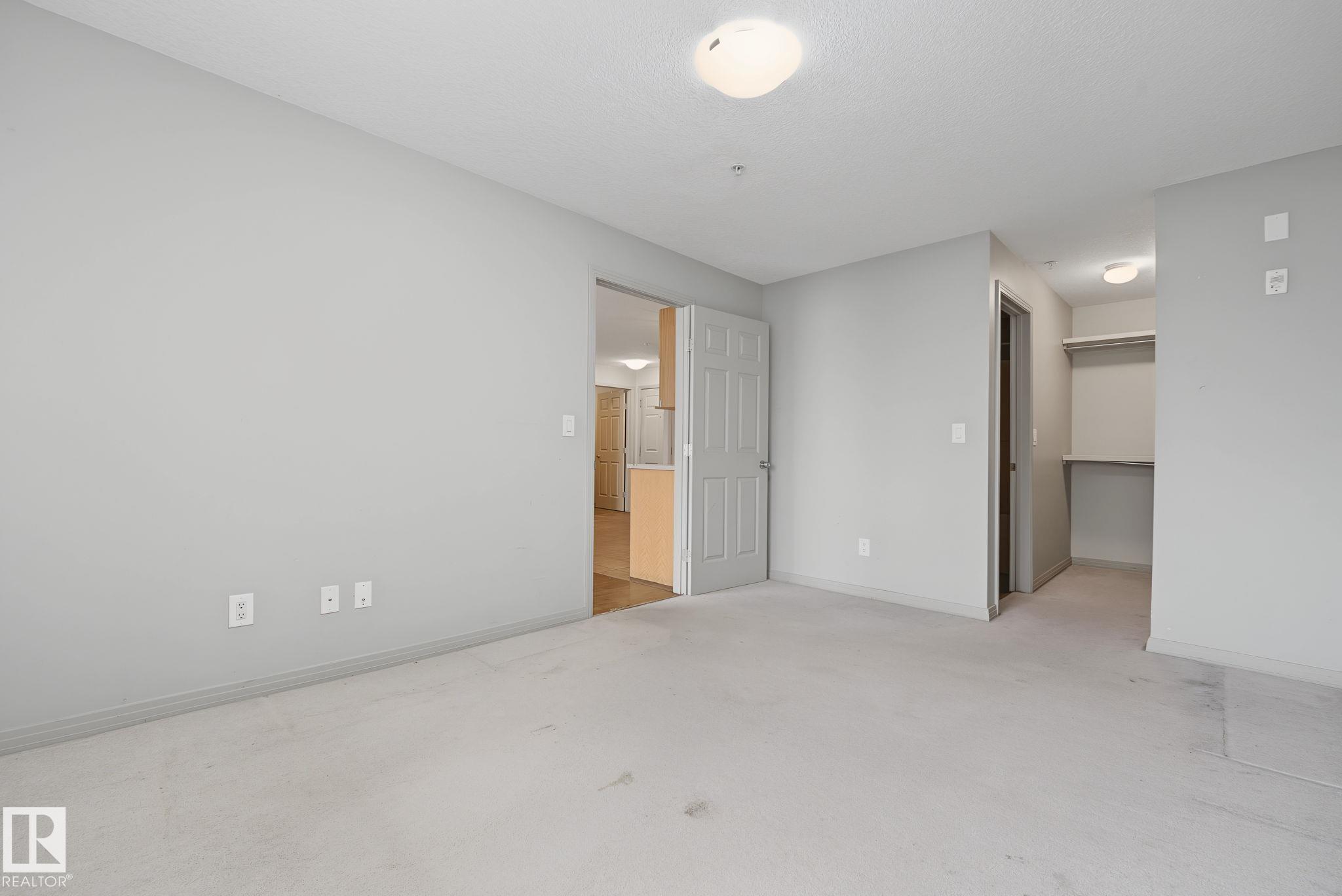 https://zimg.paragon.ice.com/ParagonImages/Property/PM/RAE/225410466/17/0/0/0fe26201ceae4117f8f021db2de2472e/1/579c888c8c69655f5982be88fa1314ef/225410466-93c8f565-70bd-4a38-b4c9-7cd0fdd6cd84.JPG