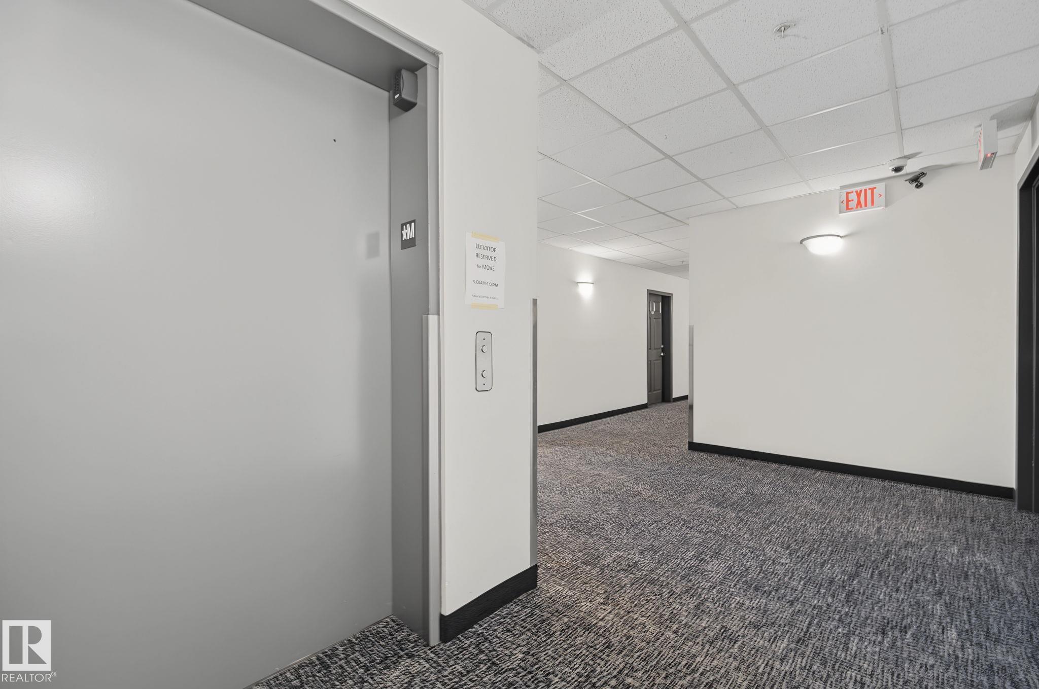 https://zimg.paragon.ice.com/ParagonImages/Property/PM/RAE/225410466/37/0/0/2041c3e0e2ac141e74fa56ecb6a908e9/1/579c888c8c69655f5982be88fa1314ef/225410466-abff77c3-cc5b-40ac-8c5b-e48bade081fe.JPG